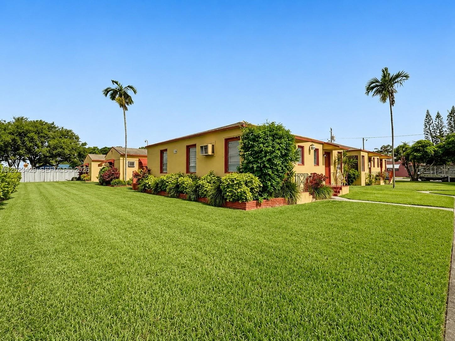 1723-1743 Moffett St, Hollywood, FL 33020 photo 3