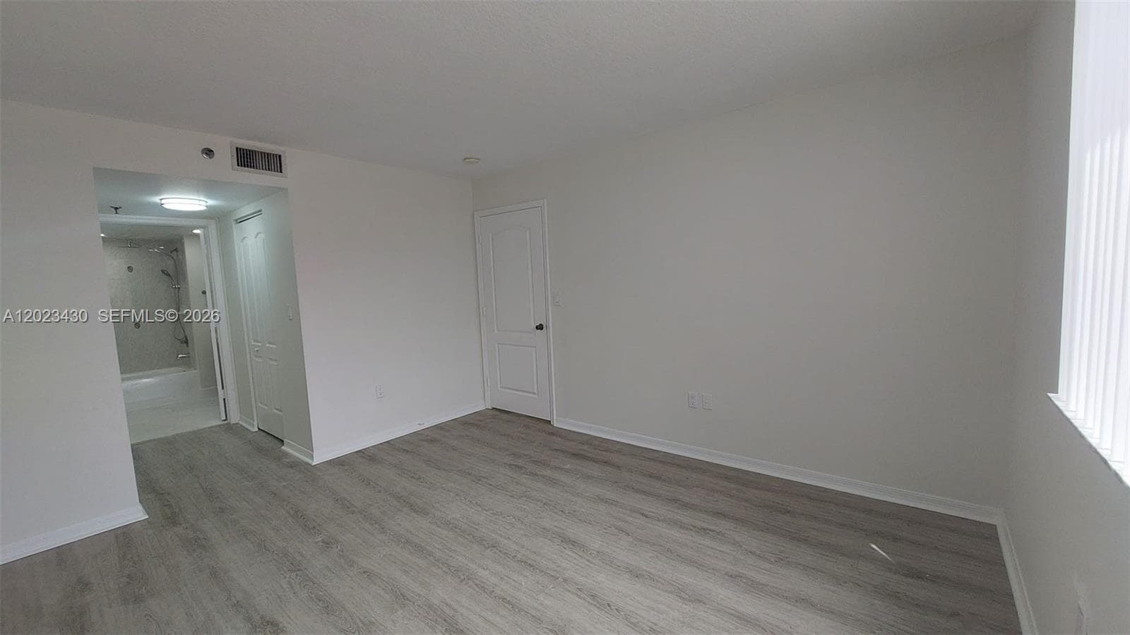 2642 Collins Ave # 408, Miami Beach, FL 33140 photo 5