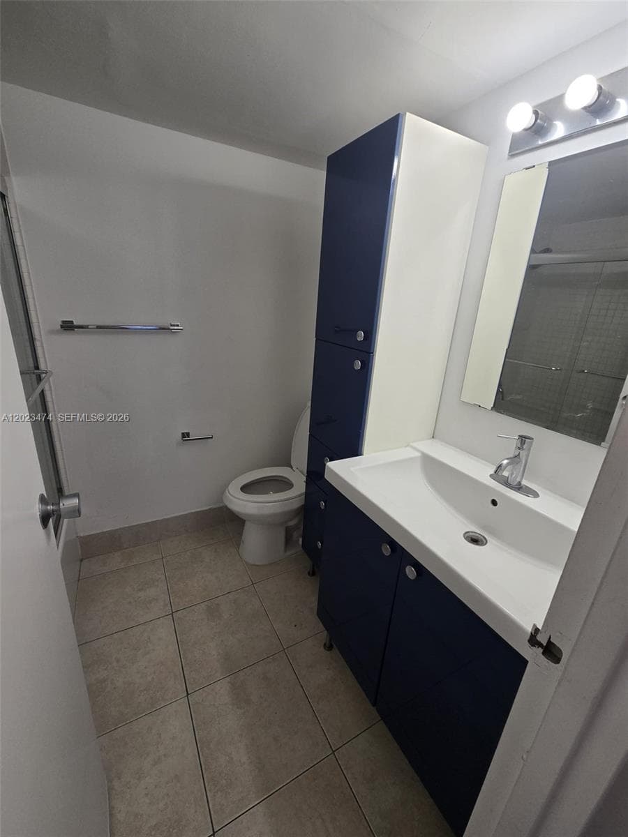 16950 W Dixie Hwy # B320, North Miami Beach, FL 33160 photo 5