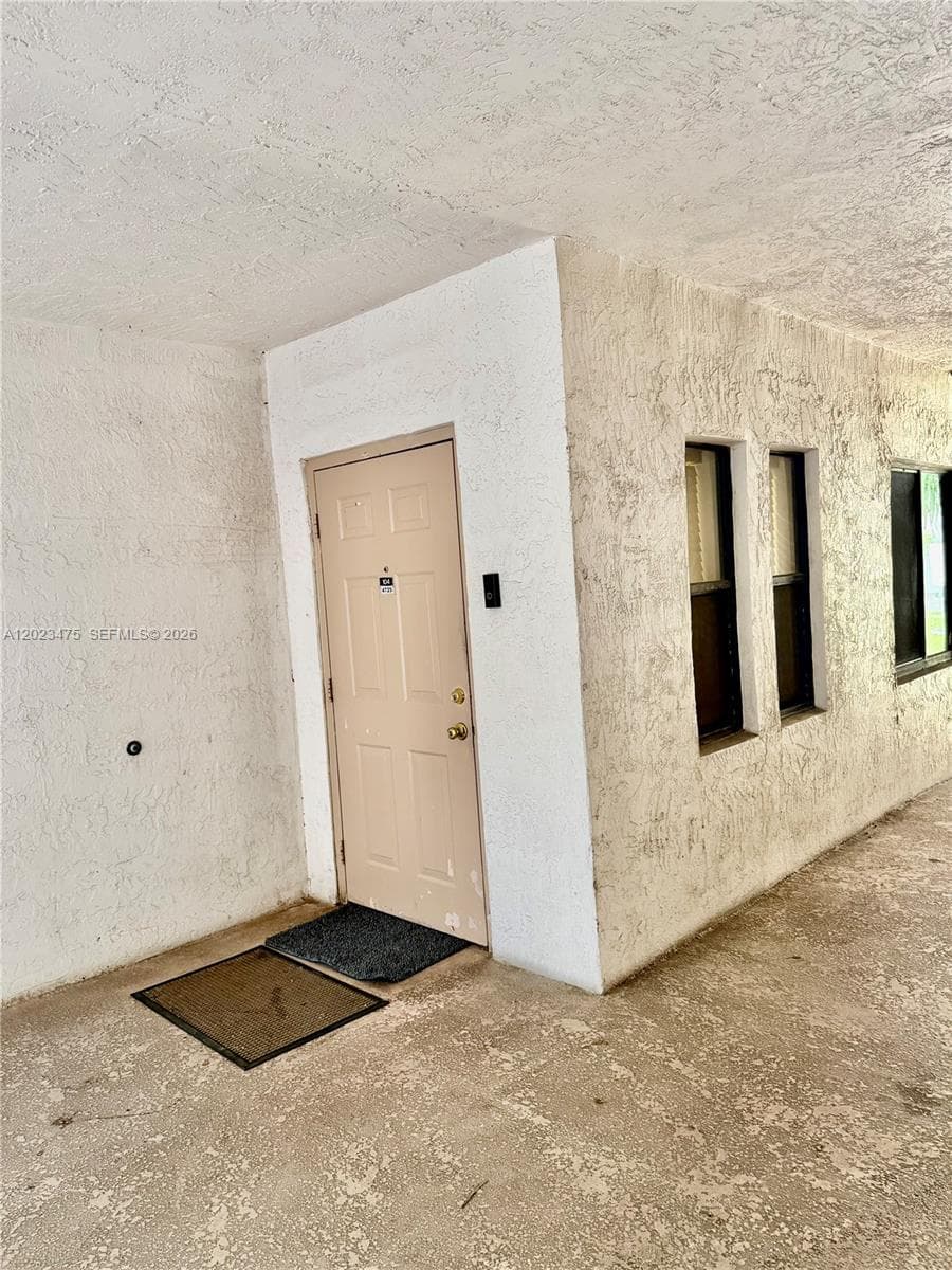 4725 SW 62nd Ave # 104, Davie, FL 33314 photo 3