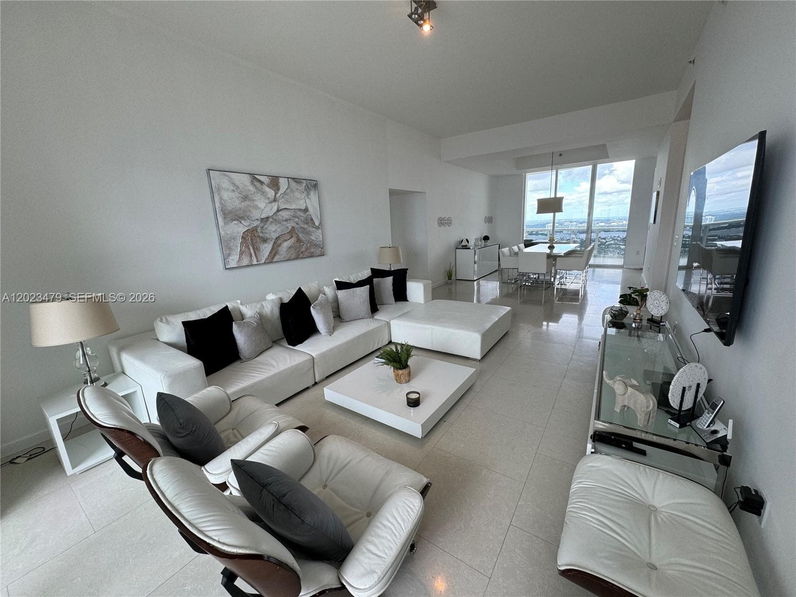 16001 Collins Ave # 4006, Sunny Isles Beach, FL 33160 photo 3