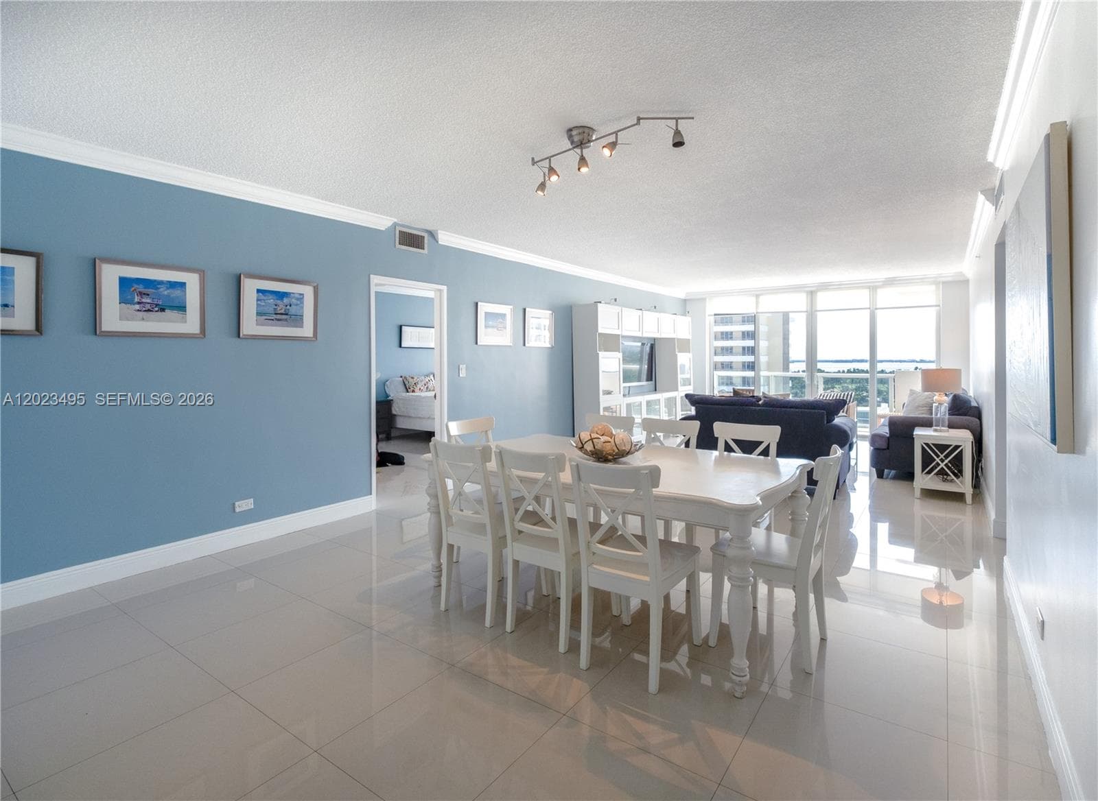 5601 Collins Ave # 1420, Miami Beach, FL 33140 photo 2