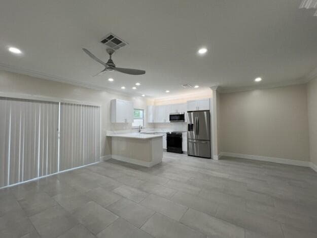 239 Leland Lane, FL 33463 photo 5