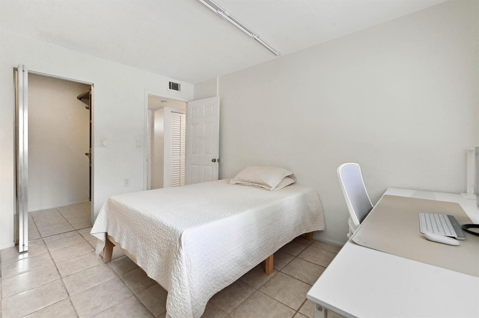 1089 N Benoist Farms Road # 205, West Palm Beach, FL 33411 photo 3