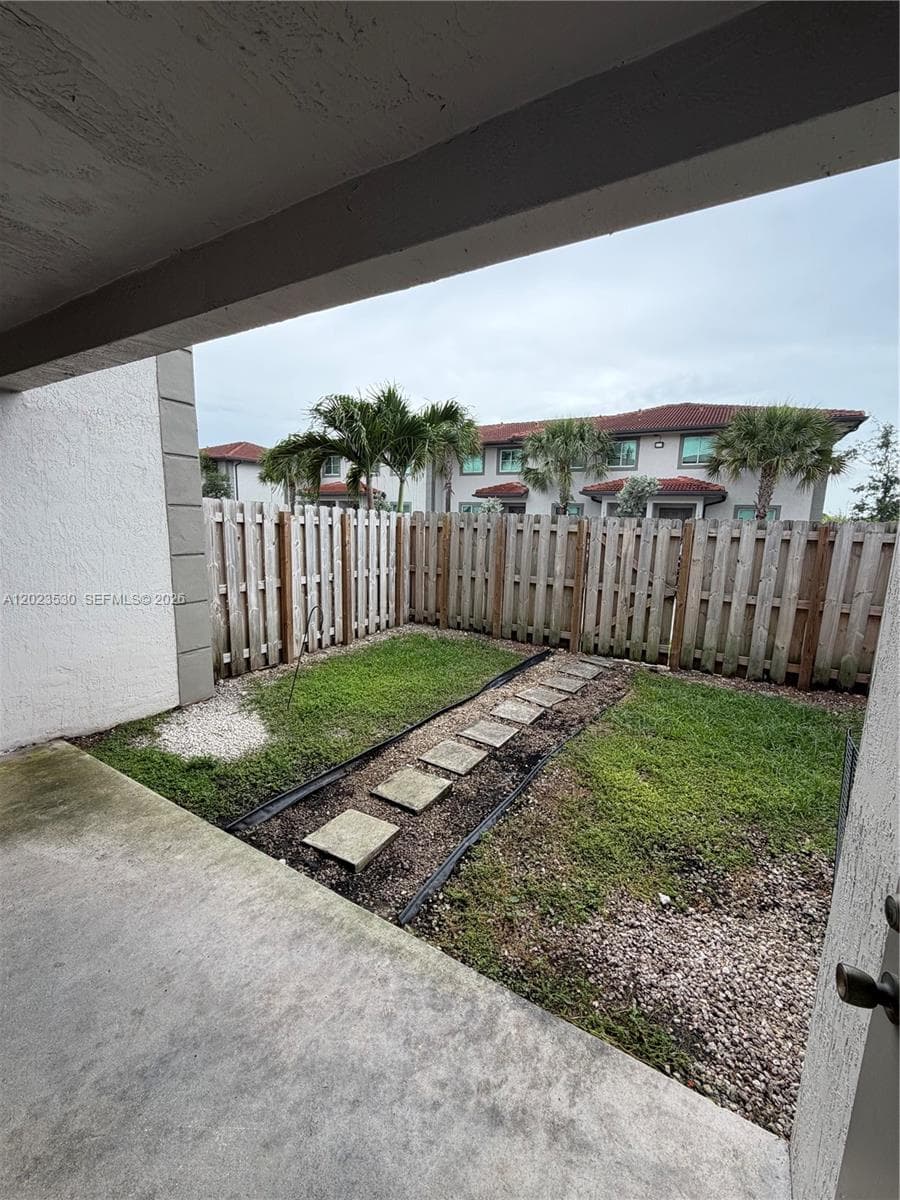 1827 NW 142nd Ln, Opa-Locka, FL 33054 photo 4