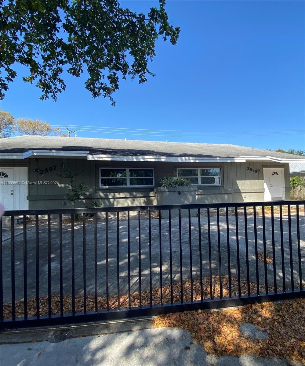 2899 NE 2nd Avenue, Boca Raton, FL 33431
