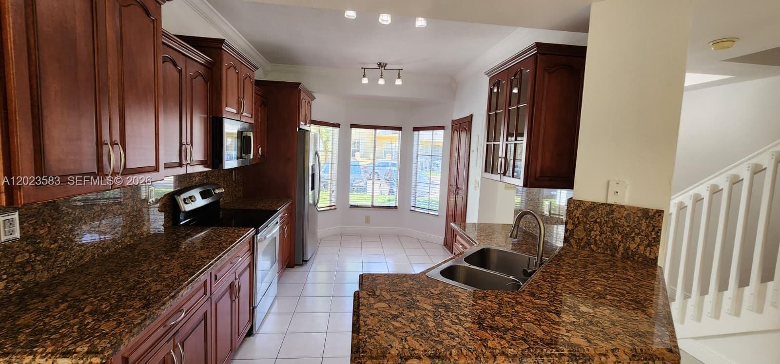 8960 W Flagler St # 3, Miami, FL 33174 photo 2