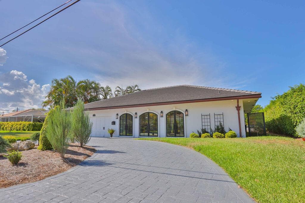 713 Forsyth Street, Boca Raton, FL 33487 photo 3