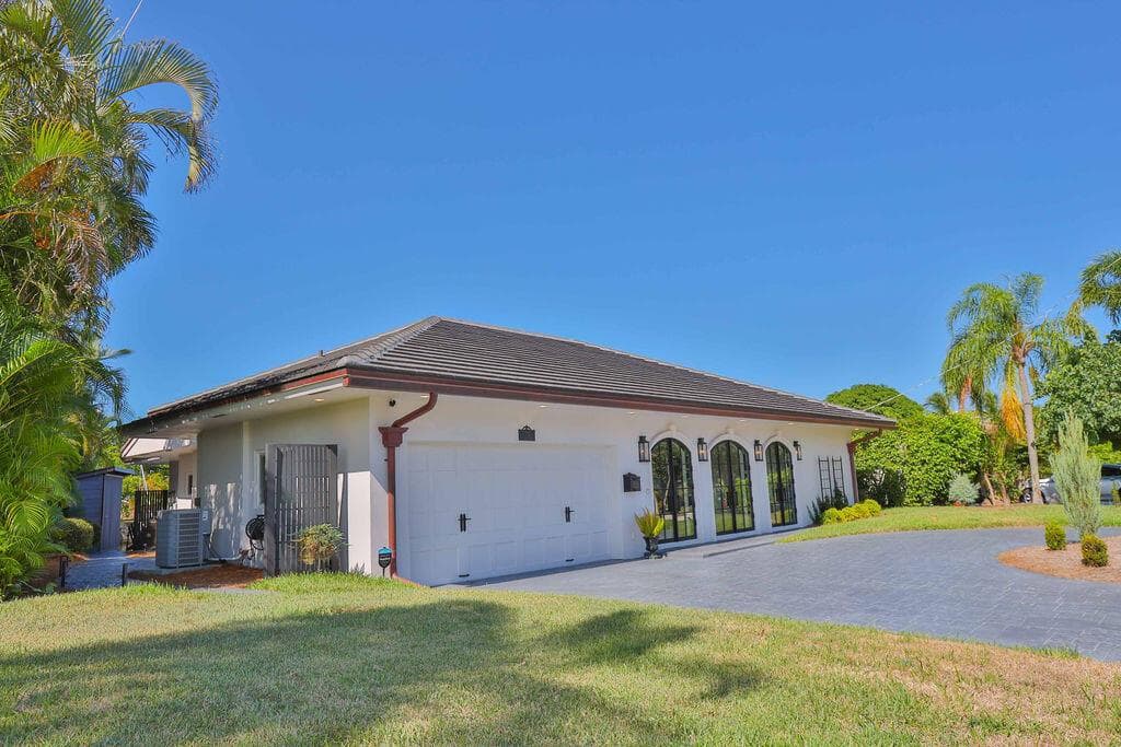 713 Forsyth Street, Boca Raton, FL 33487 photo 4