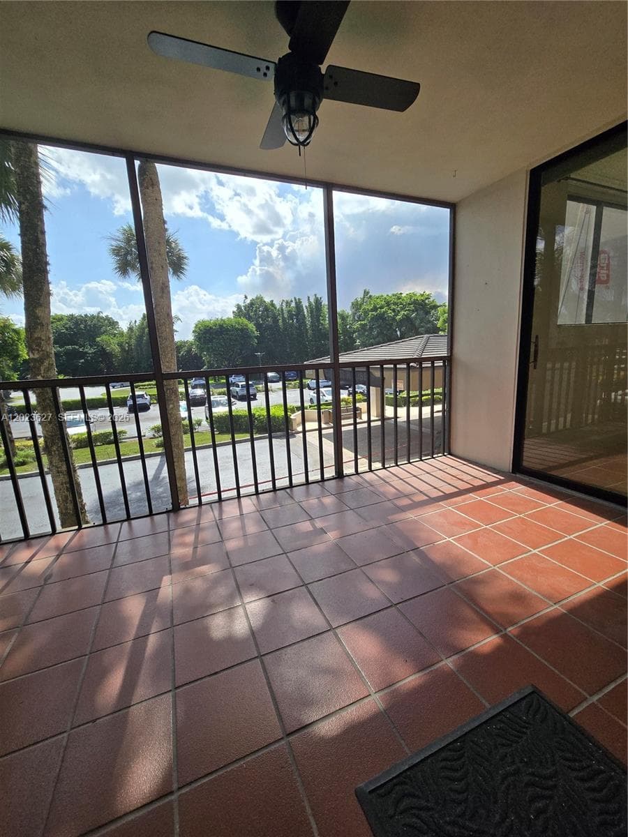 9735 NW 52nd St # 208, Doral, FL 33178 photo 5