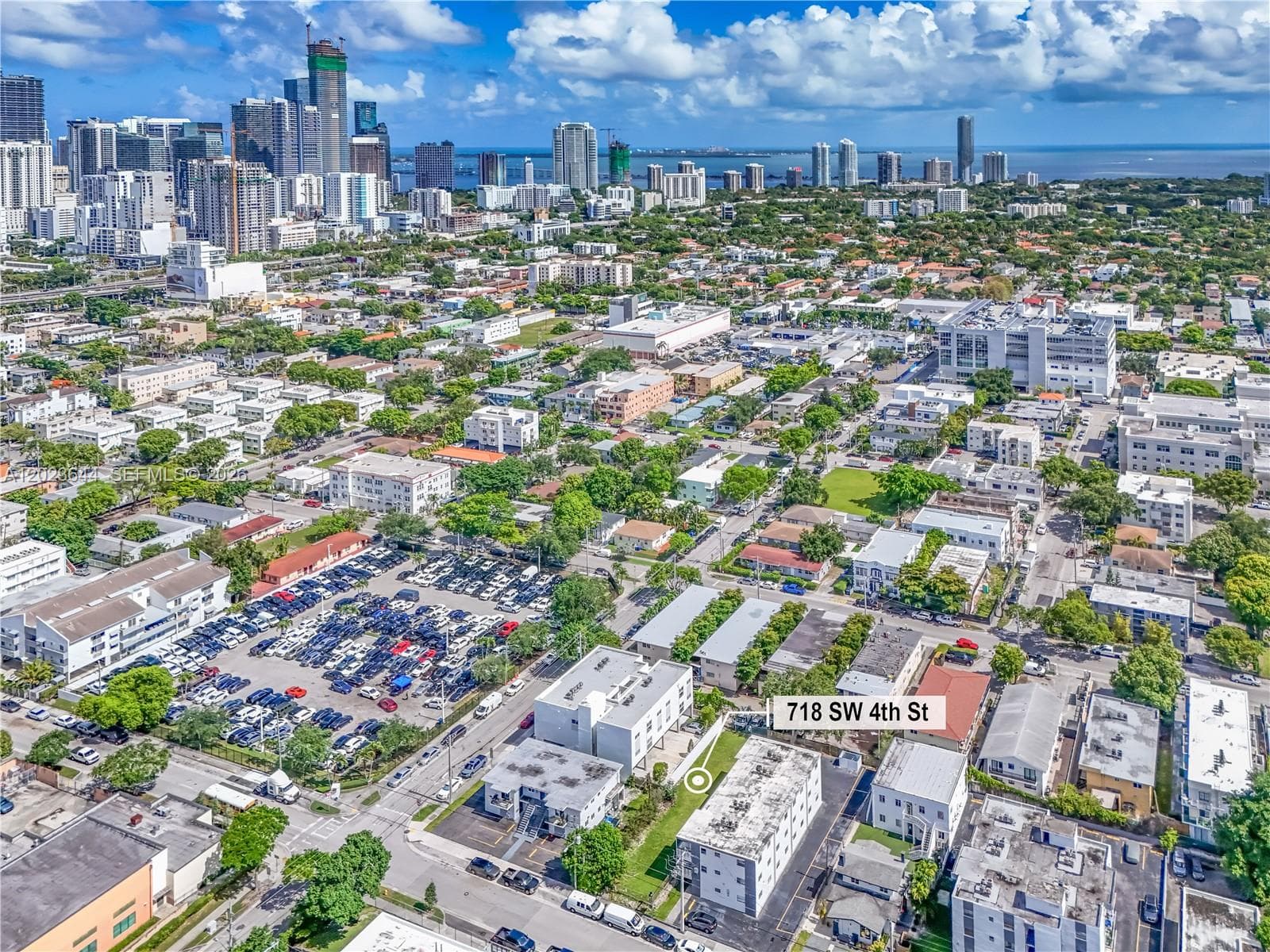 718 SW 4th St, Miami, FL 33130 photo 4