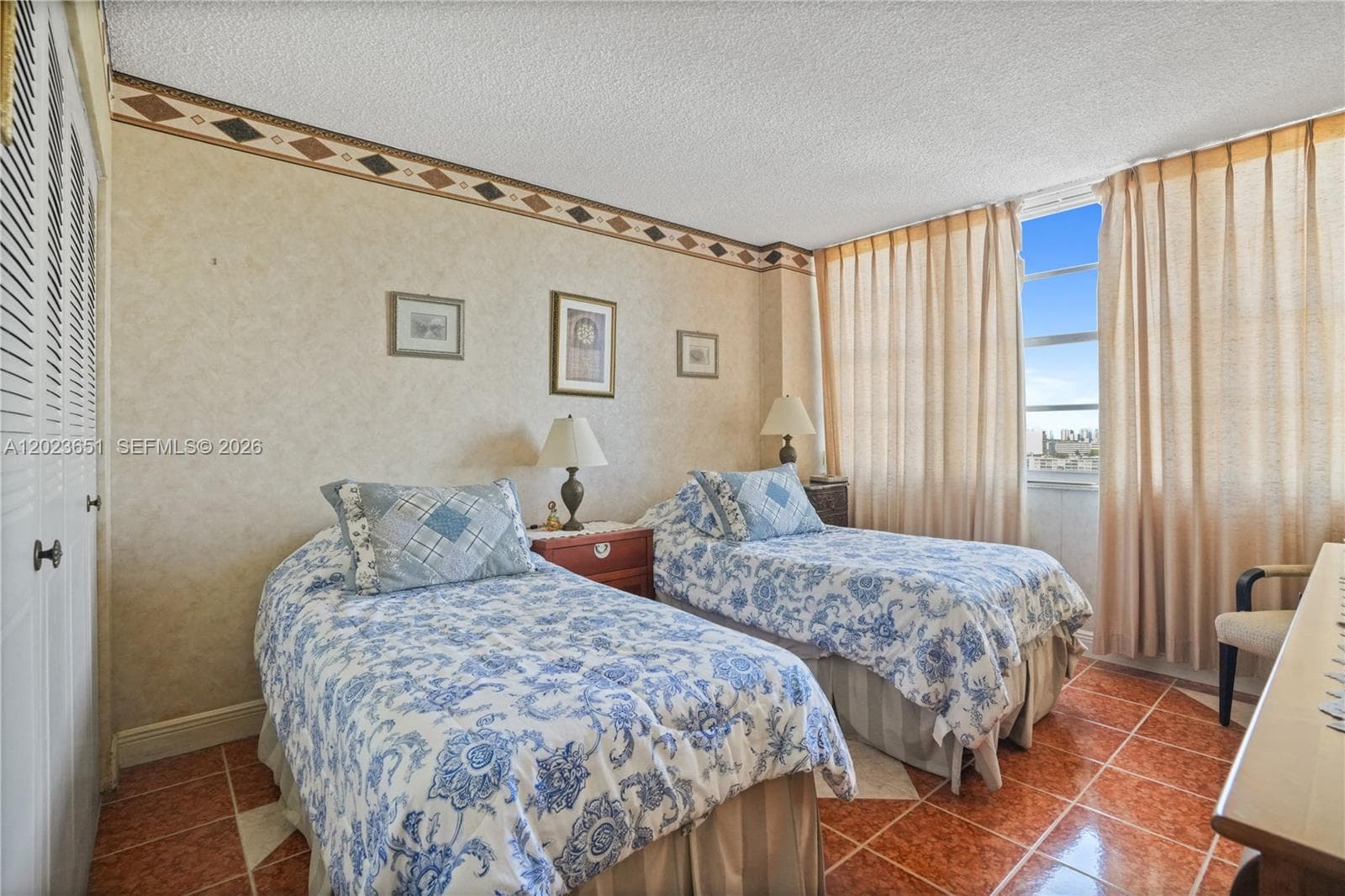1351 NE Miami Gardens Dr # 1006E, Miami, FL 33179 photo 3