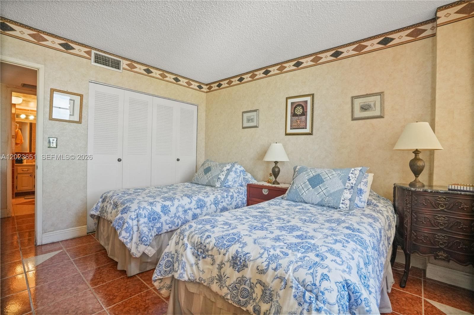 1351 NE Miami Gardens Dr # 1006E, Miami, FL 33179 photo 5