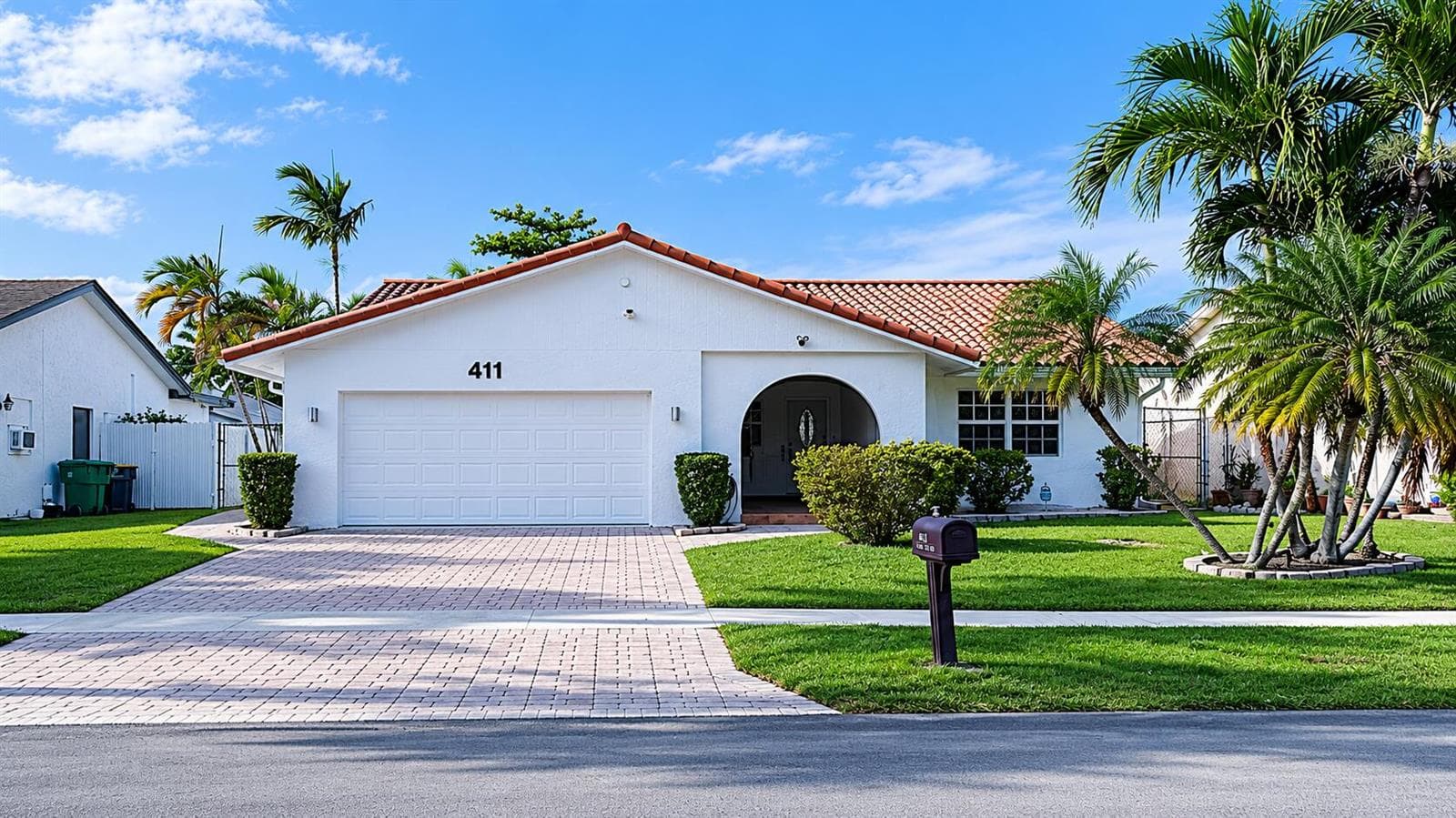 411 SE 4th Street, Dania Beach, FL 33004 photo 3