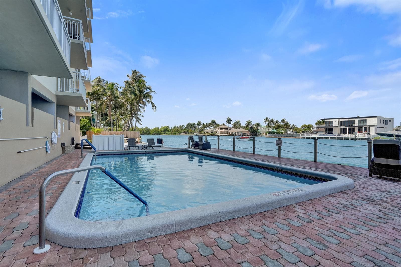 2611 N Riverside Drive # 604, Pompano Beach, FL 33062 photo 2