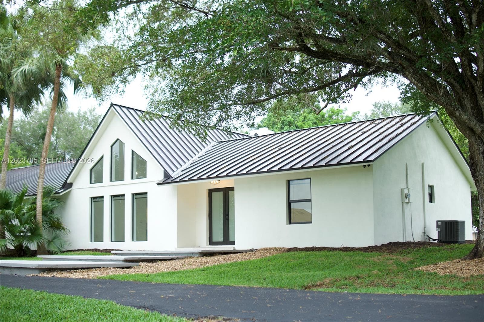 20500 SW 50th Pl, Southwest Ranches, FL 33332 photo 2