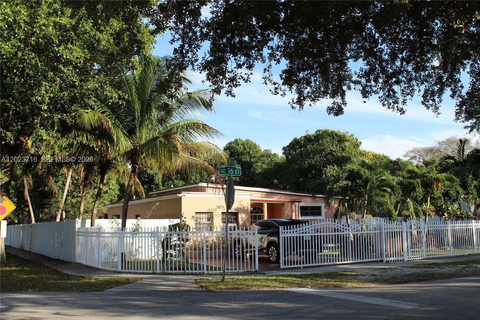 13875 NE 16th Ct, North Miami, FL 33181 photo 3