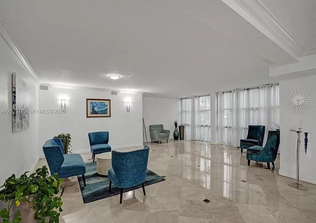800 Parkview Dr # 430, Hallandale Beach, FL 33009 photo 3