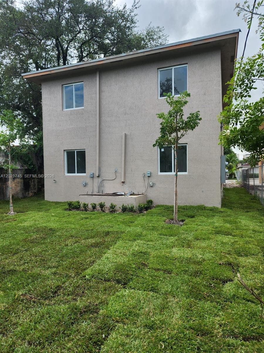 2750 NW 58th St # 2752, Miami, FL 33142 photo 2