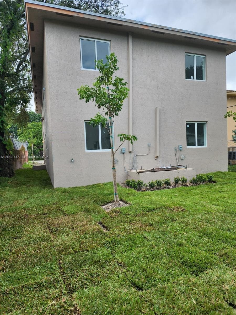 2750 NW 58th St # 2752, Miami, FL 33142 photo 3
