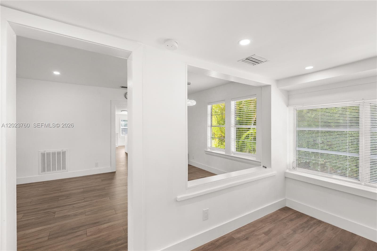 900 Tangier St, Coral Gables, FL 33134 photo 2