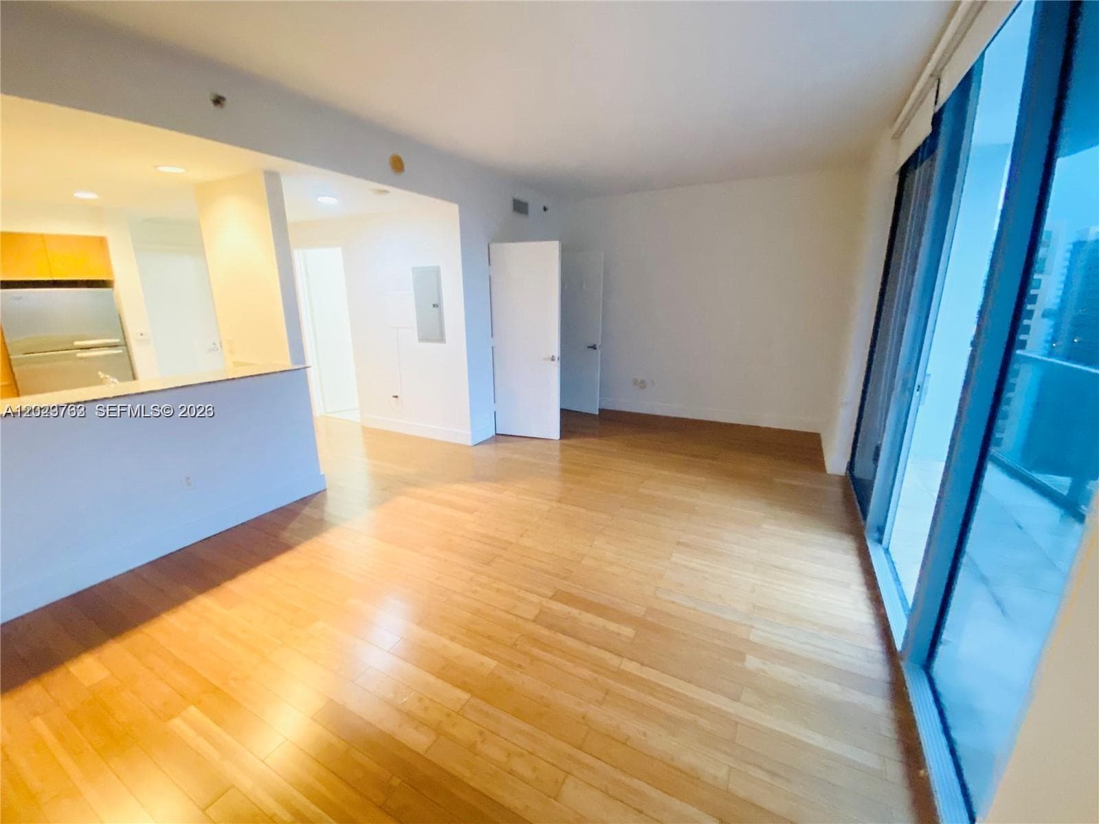 1060 Brickell Ave # 3109, Miami, FL 33131 photo 4
