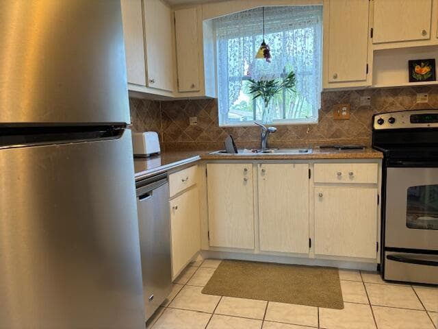 2936 Crosley Drive E # G, West Palm Beach, FL 33415 photo 5