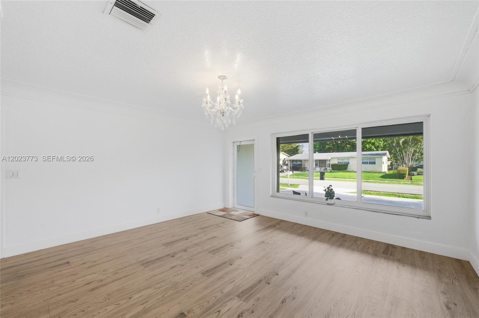 2780 NW 25th St, Fort Lauderdale, FL 33311 photo 2