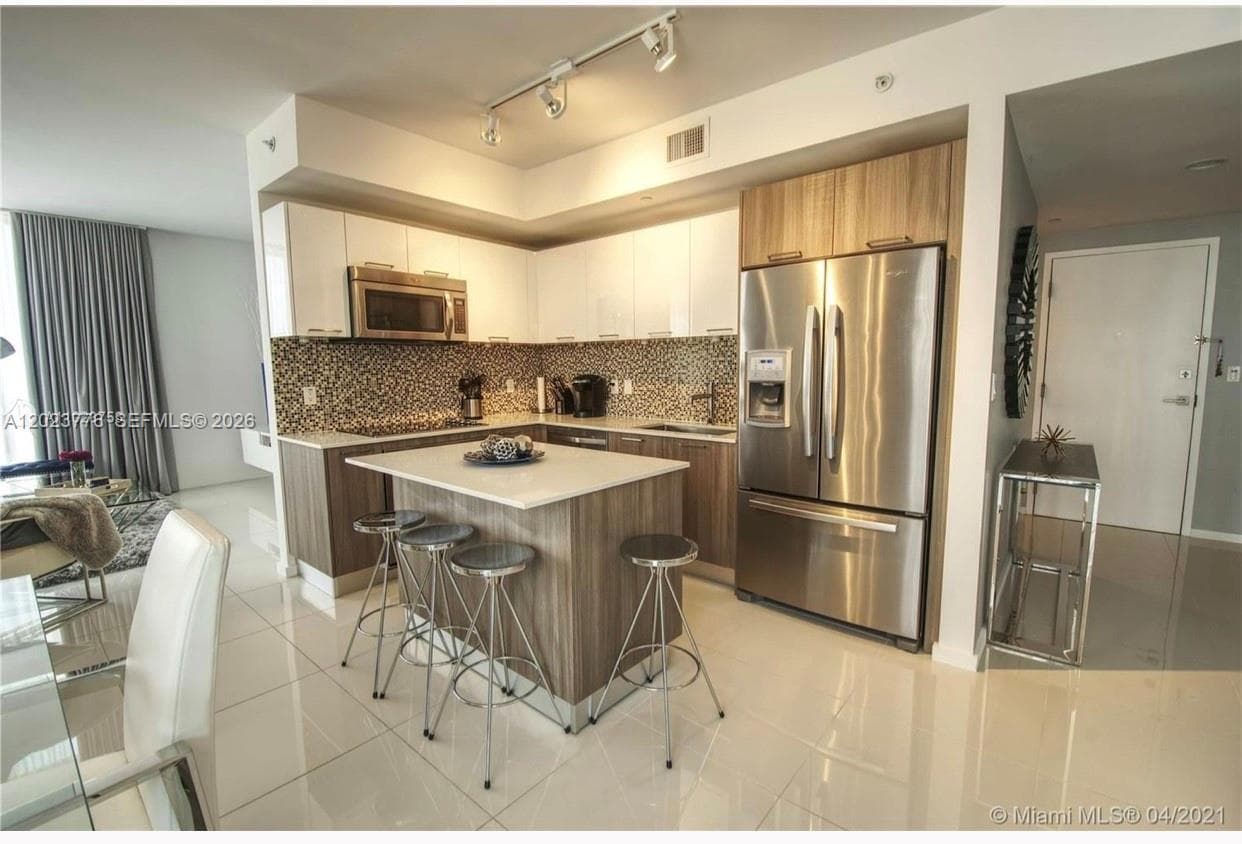 5300 Paseo Blvd   Unit 401 # 401, Doral, FL 33166 photo 2