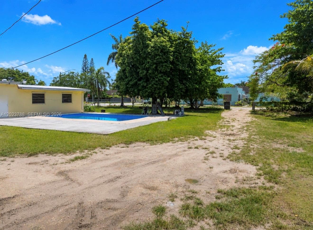 329 NW 13th St, Homestead, FL 33030 photo 4