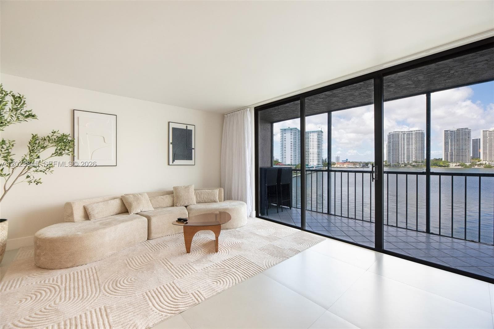 17500 N Bay Rd # S405, Sunny Isles Beach, FL 33160 photo 2