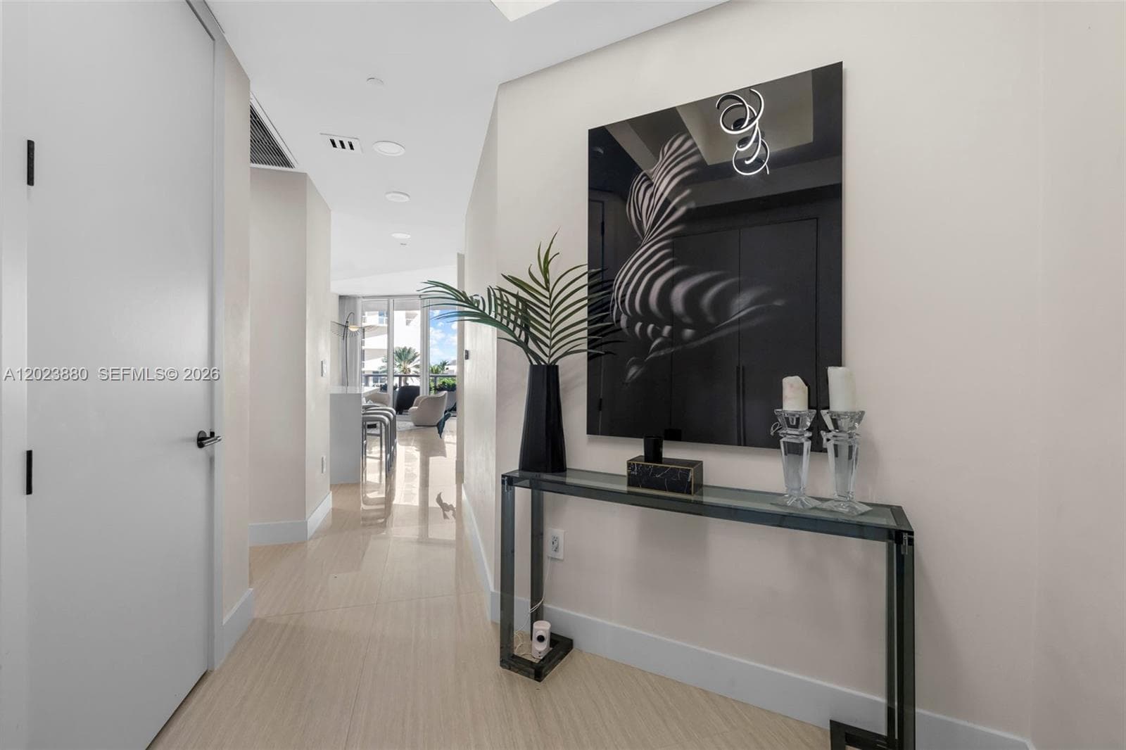100 S Pointe Dr # 509, Miami Beach, FL 33139 photo 4