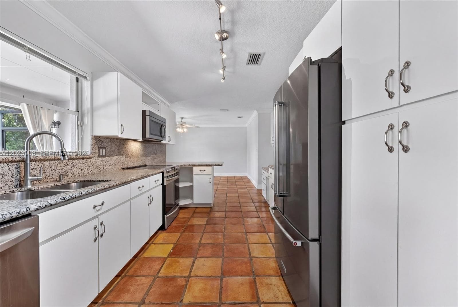 14001 SW 108th St, Miami, FL 33186 photo 5