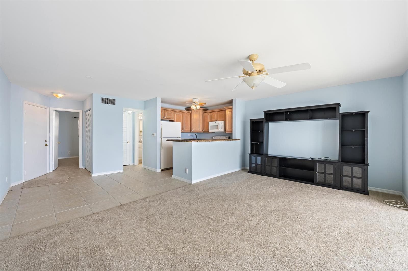 400 Wilma Circle # 206, Riviera Beach, FL 33404 photo 4
