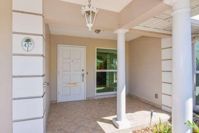 437 French Royale Circle, Atlantis, FL 33462 photo 5