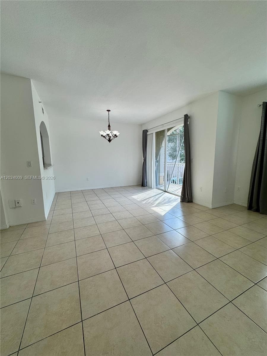 8936 W Flagler St # 201, Miami, FL 33174 photo 5