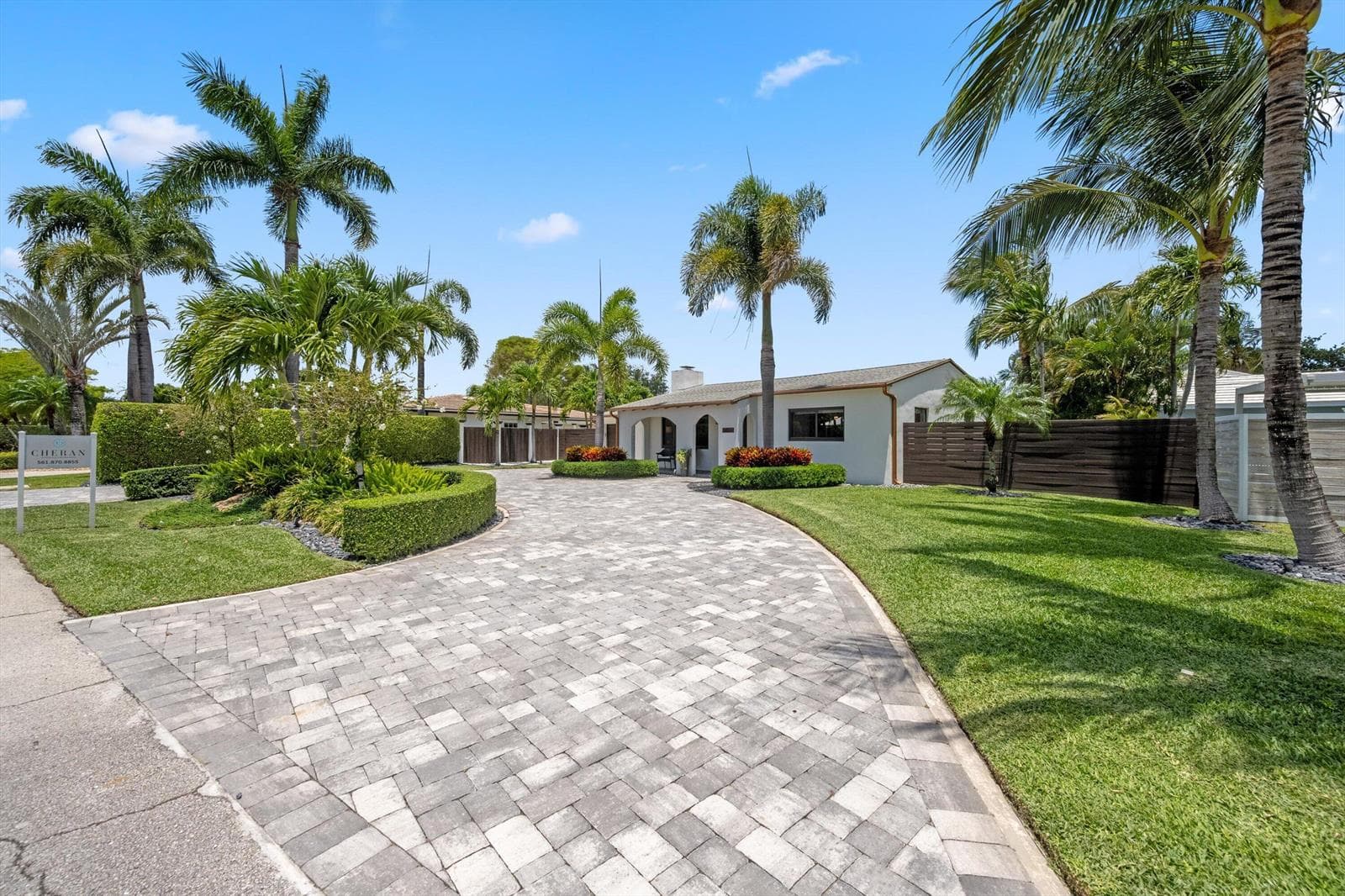 115 Highland Lane, Delray Beach, FL 33444 photo 2