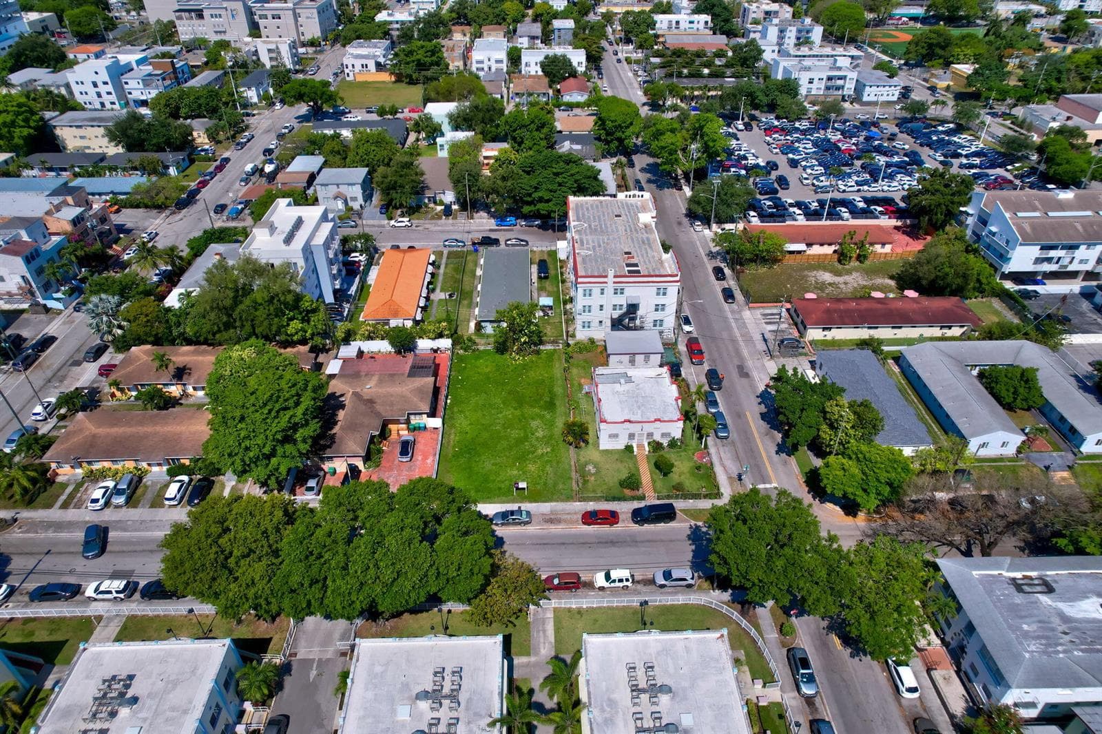 512 SW 6th Avenue, Miami, FL 33130 photo 3
