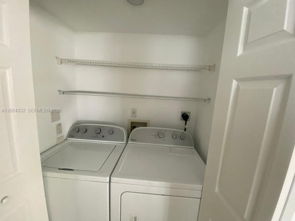1155 Brickell Bay Dr # 1202, Miami, FL 33131 photo 4