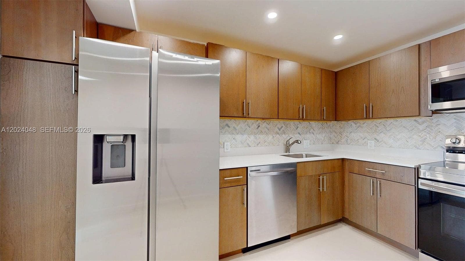 20100 W Country Club Dr # 801, Aventura, FL 33180 photo 5