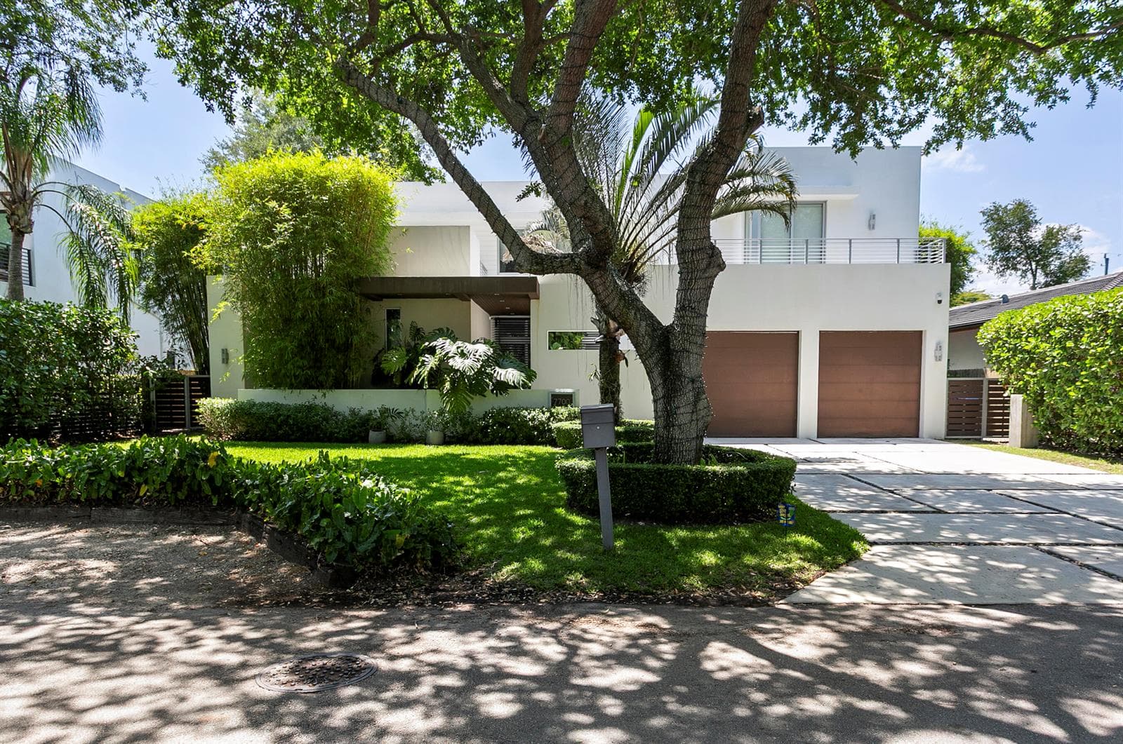 7700 SW 53rd Court, Miami, FL 33143 photo 2