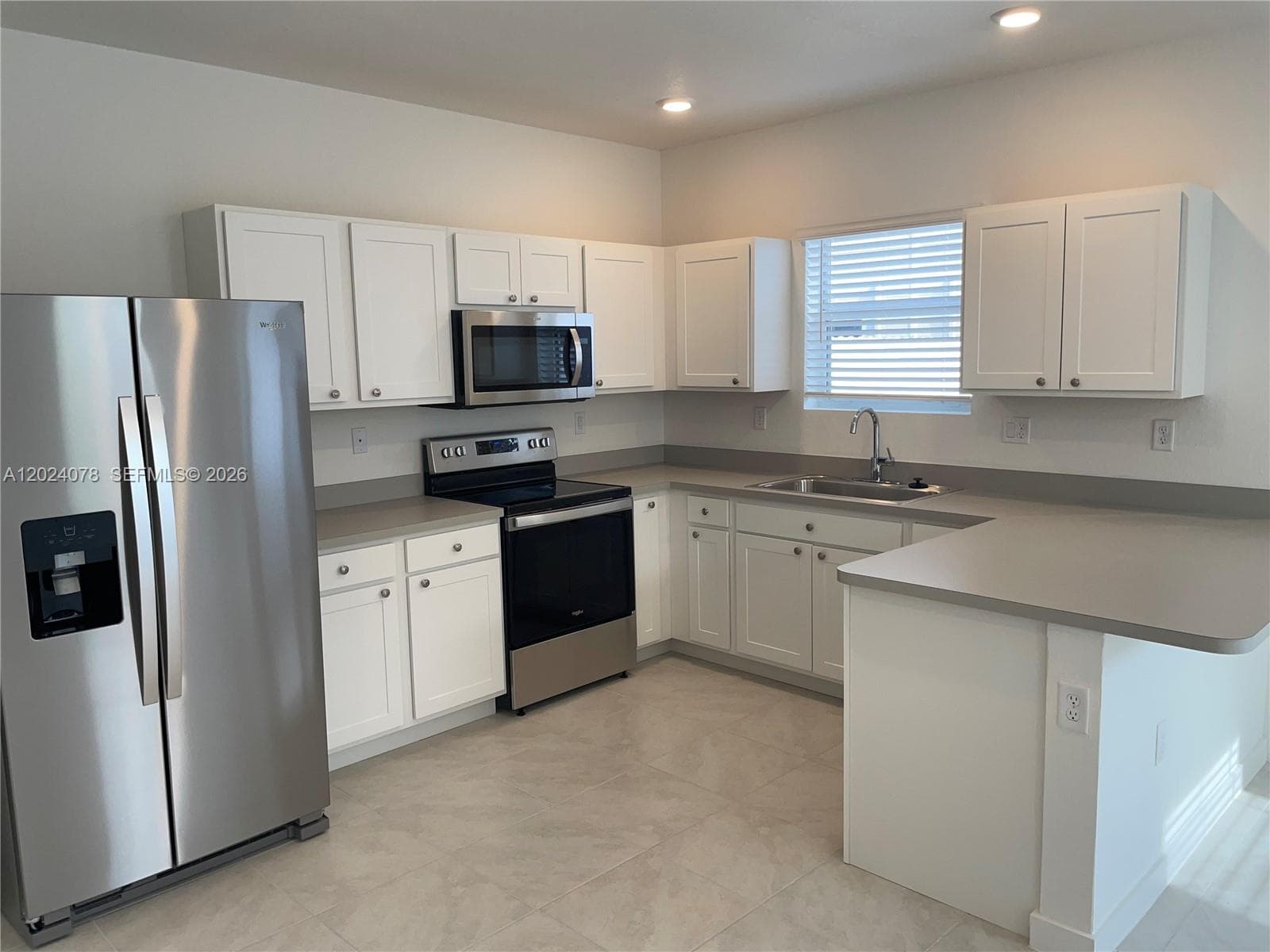 906 SE 17th St # 0, Homestead, FL 33034 photo 3