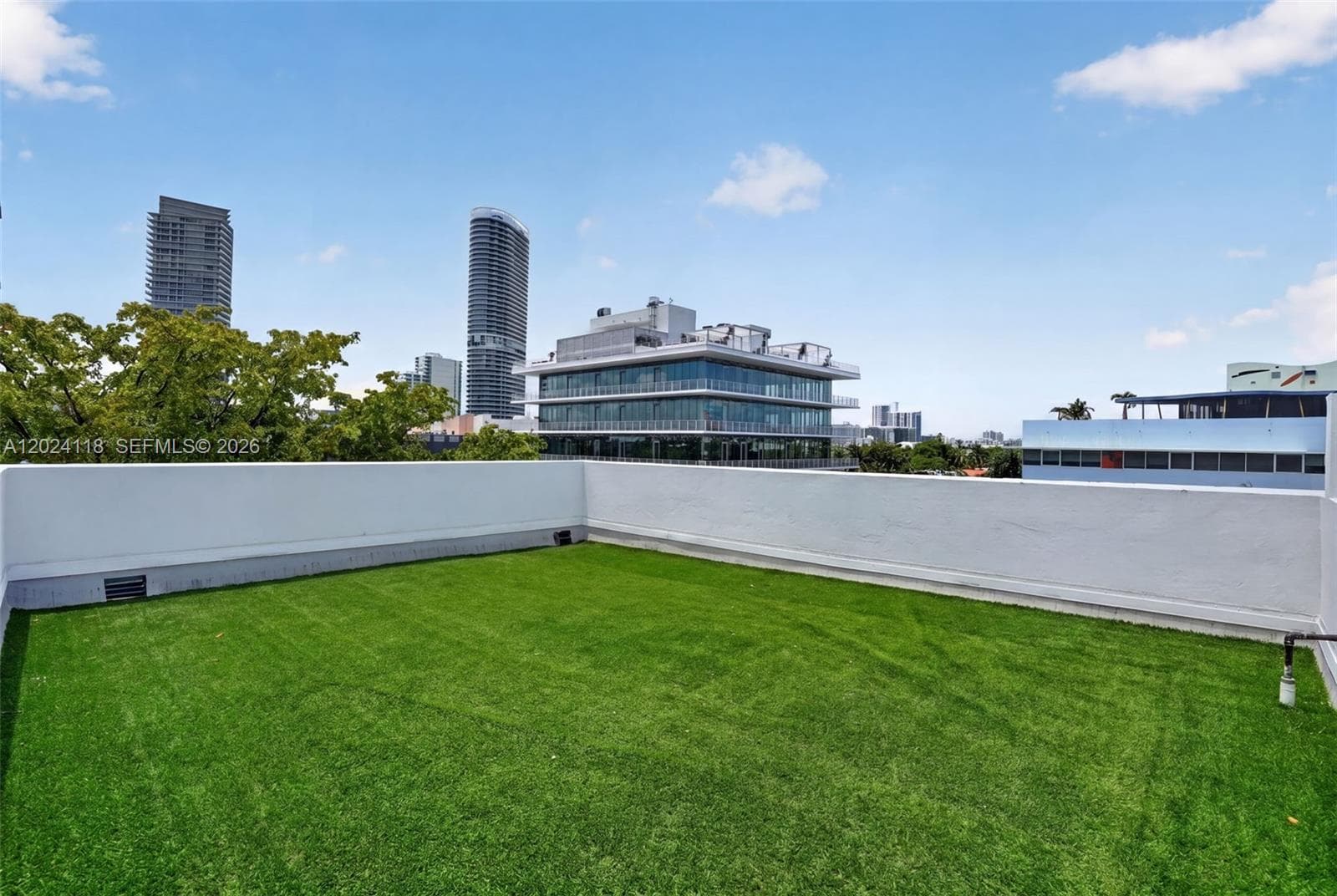 900 4th St # 6, Miami Beach, FL 33139 photo 2