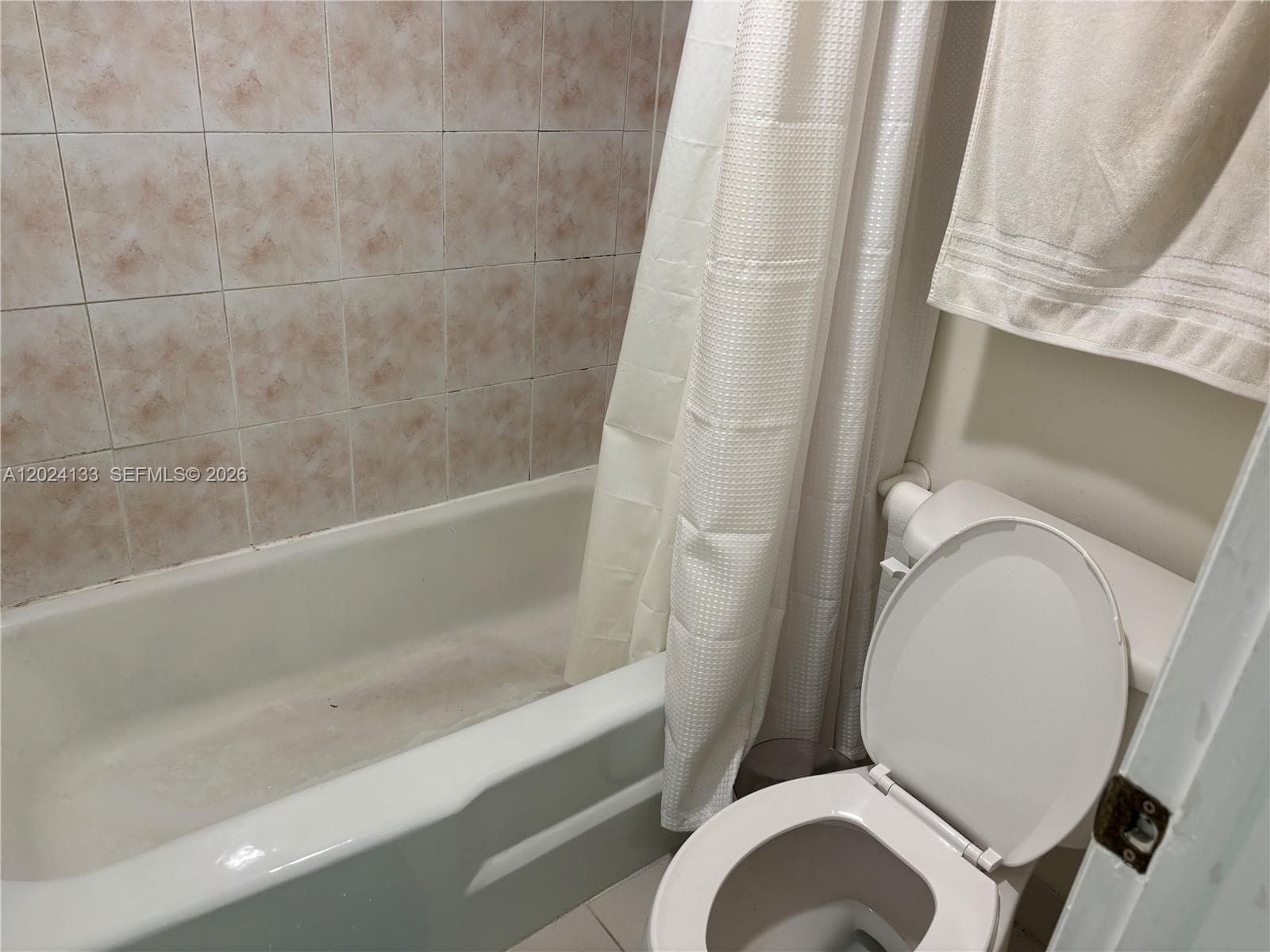 10806 N Kendall Dr # P-26, Miami, FL 33176 photo 5