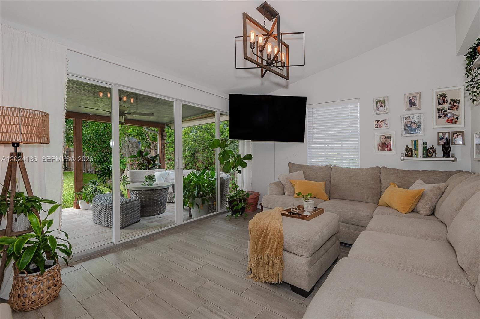 1130 NE 143rd St, North Miami, FL 33161 photo 3