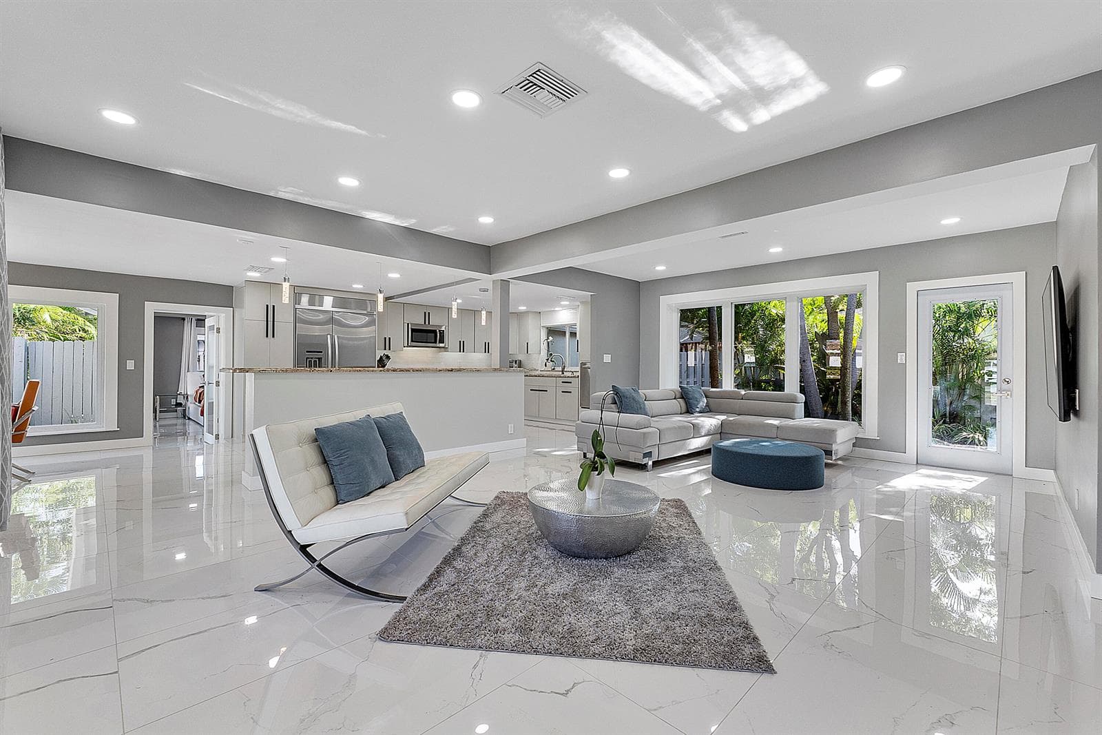 1900 NE 16th Terrace, Fort Lauderdale, FL 33305 photo 3