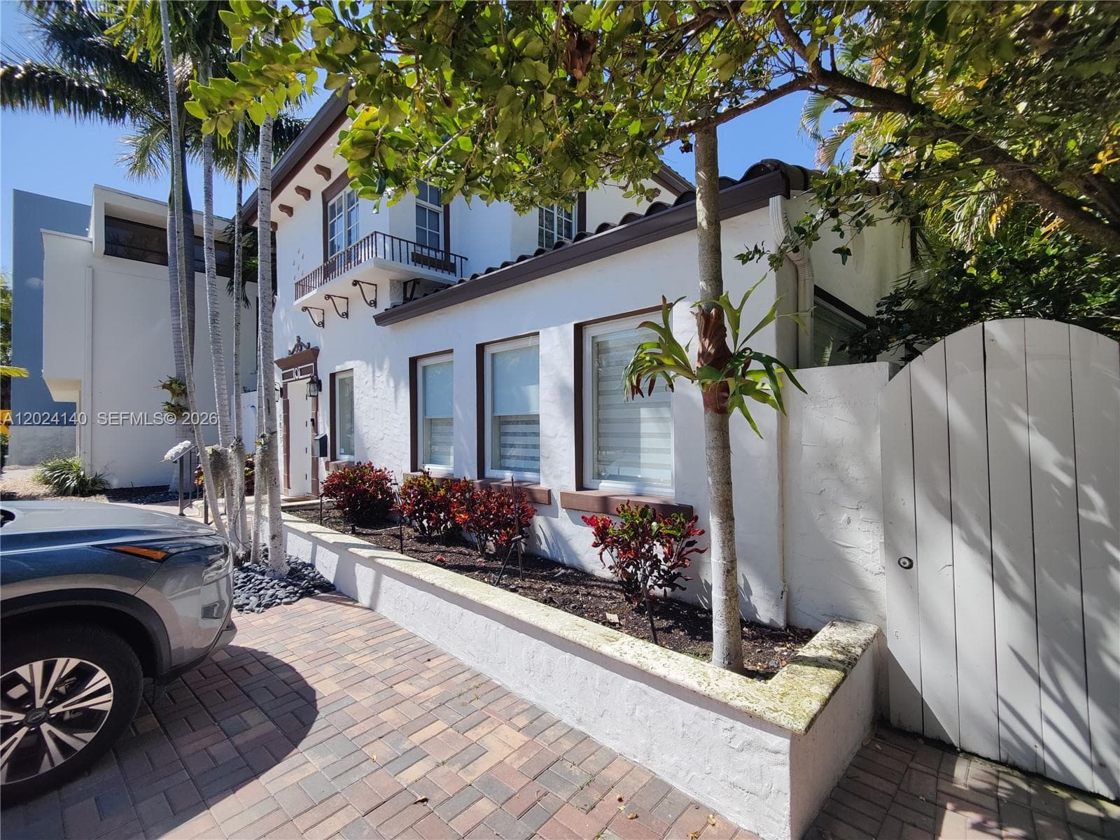 1823 S Bayshore Ln # 0, Miami, FL 33133 photo 2