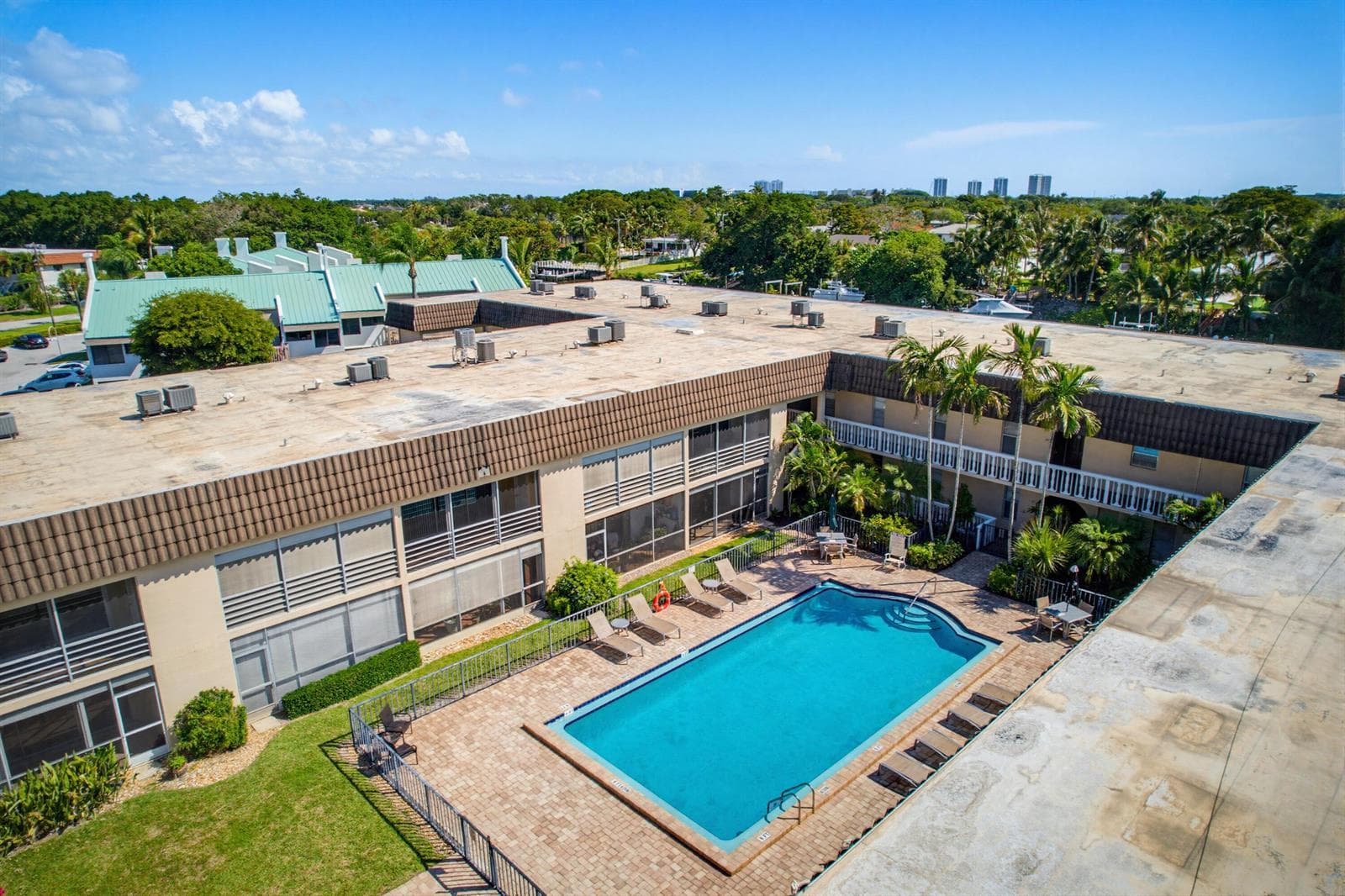 342 Southwind Drive # 118, North Palm Beach, FL 33408 photo 4
