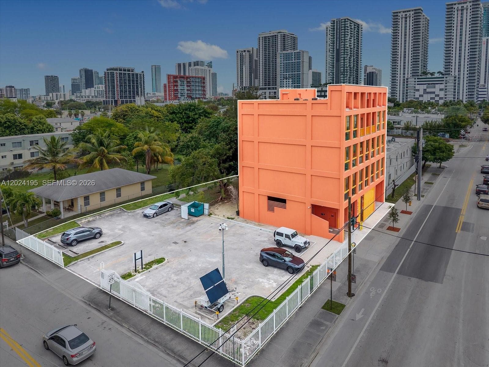 123 NW 14th St # 201, Miami, FL 33136 photo 4