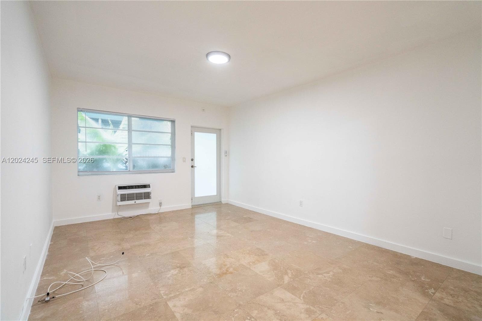 1120 Euclid Ave # 6, Miami Beach, FL 33139 photo 2